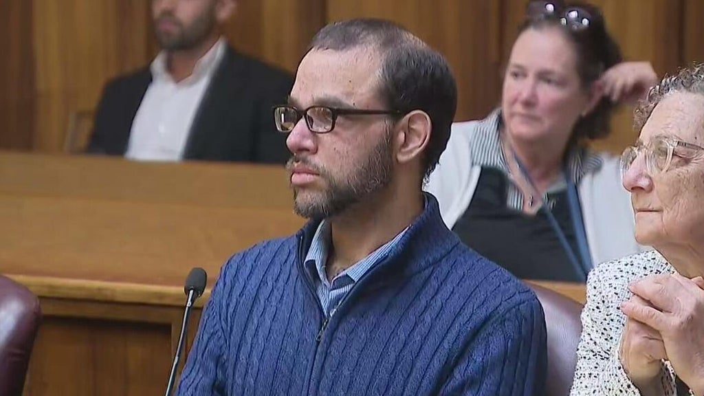 Jurors set to decide fate of man who pleaded guilty to killing estranged wife, daughters — CBS Miami, Wellington Community news