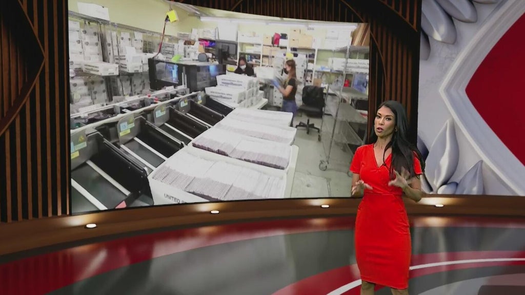 Oct. 22 is the deadline to request a vote-by-mail ballot in Florida — CBS Miami, Wellington Community news