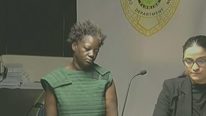 Woman accused of setting man on fire in NW Miami-Dade appears before judge — CBS Miami, Wellington Community news