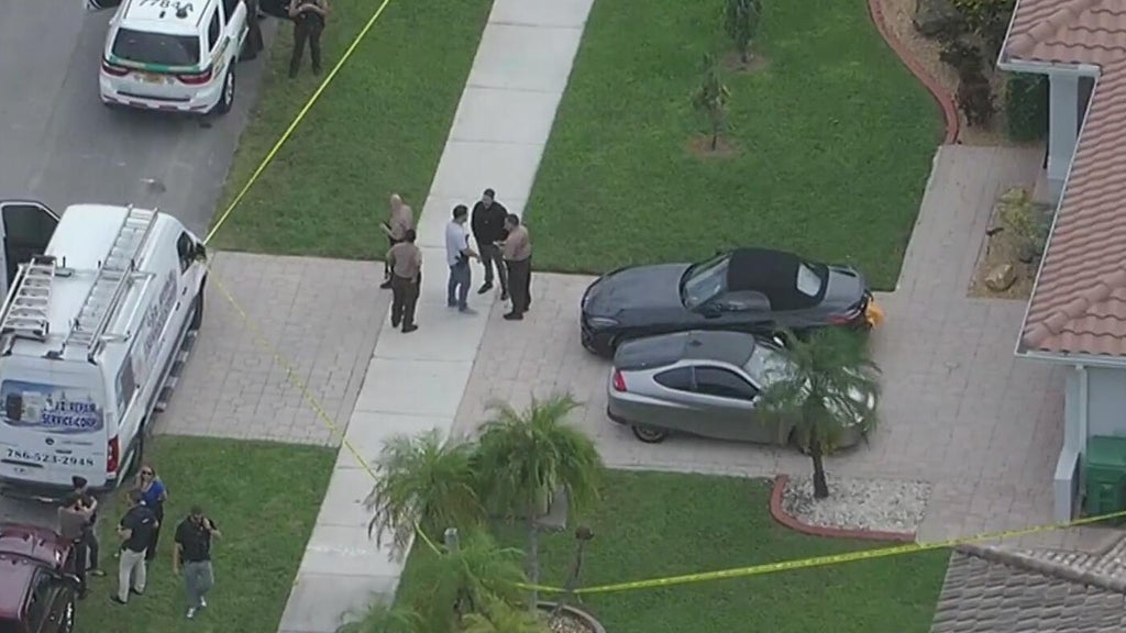 Man dead, woman hospitalized after domestic shooting in southwest Miami-Dade neighborhood, deputies say — CBS Miami, Wellington Health news