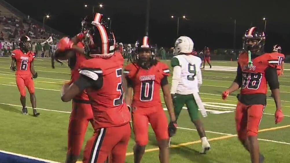 Miami Carol City defeats rival Miami Central 27-10 — Wellington Schools news