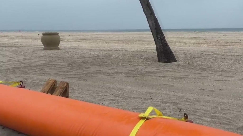 South Florida braces for king tide flooding as heavy rain, onshore winds threaten the coast — CBS Miami, Wellington Government news