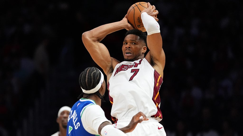 Anthony Edwards scores 45 with nine 3-pointers as Timberwolves rout Heat 131-106 in Giannis Antetokounmpo's debut — CBS Miami, Wellington Business news