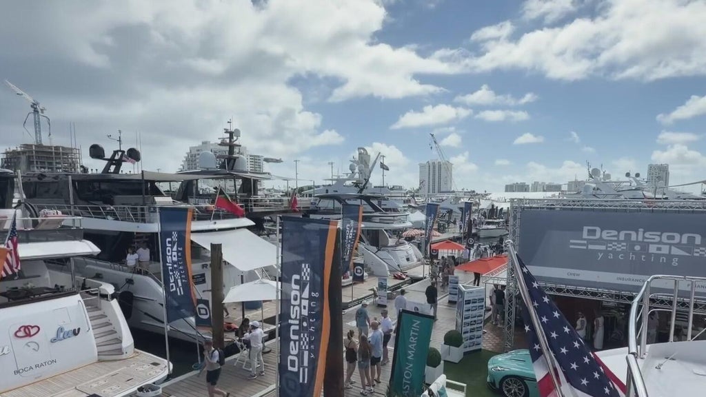 How are flooded streets from king tides affecting the opening of the Fort Lauderdale Boat Show? — Wellington Community news