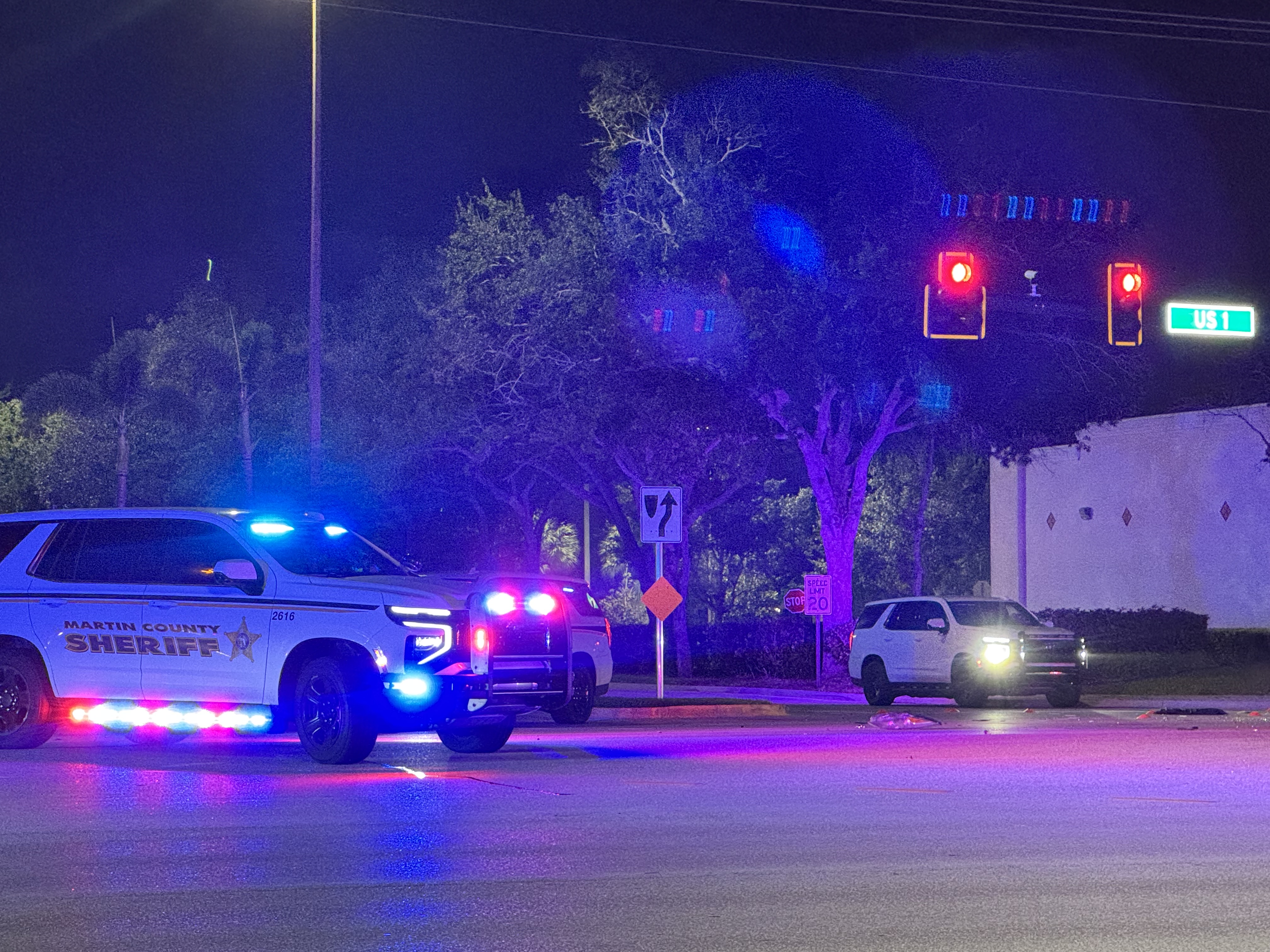 Southbound US-1 reopens near Treasure Coast Mall after serious crash — Wellington Community news