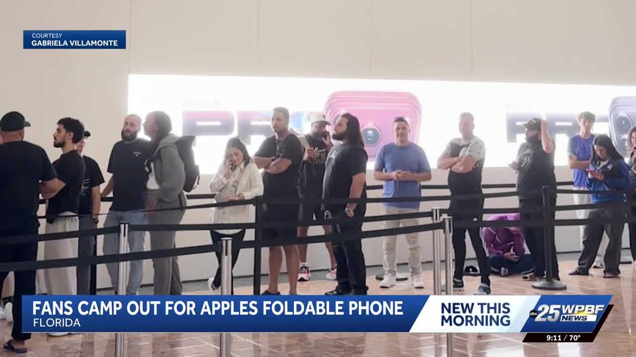 Crowds line up overnight in South Florida malls for Apple’s first foldable iPhone duo — WPBF West Palm Beach