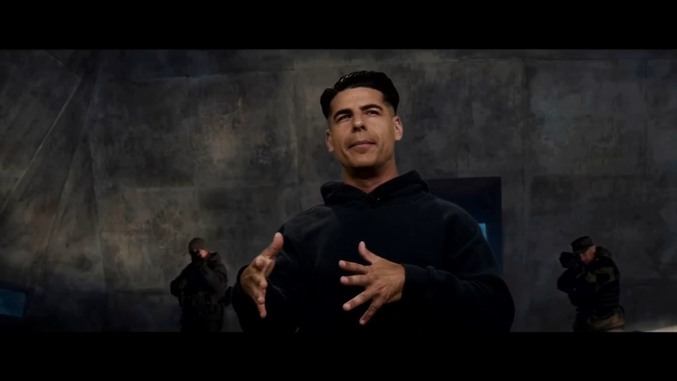 Deco’s Alex Miranda tosses his name into the hat for screen test as next James Bond — WSVN Entertainment, Wellington Technology news